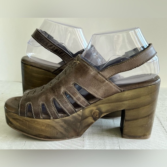 Bedstu Fontella Leathe  slingback heel in size 9 - Picture 9 of 16